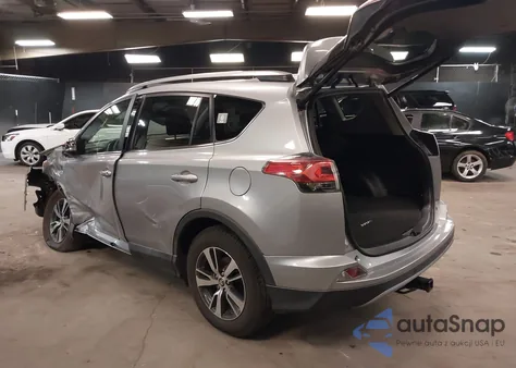 2017 Toyota Rav4 Xle z USA, uszkodzony, nr VIN 2T3RFREV3HW643464